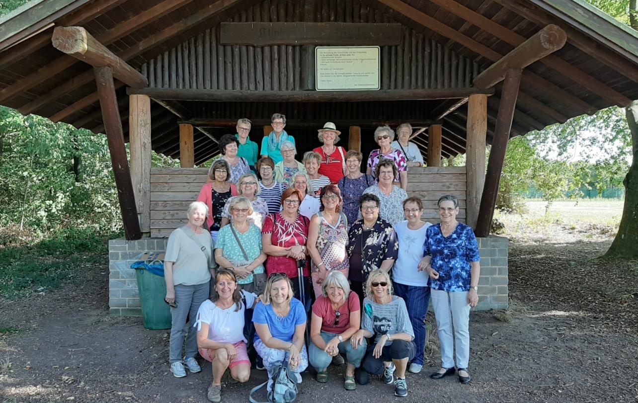 Wanderung im Elmer Wald der aktiven Frauen