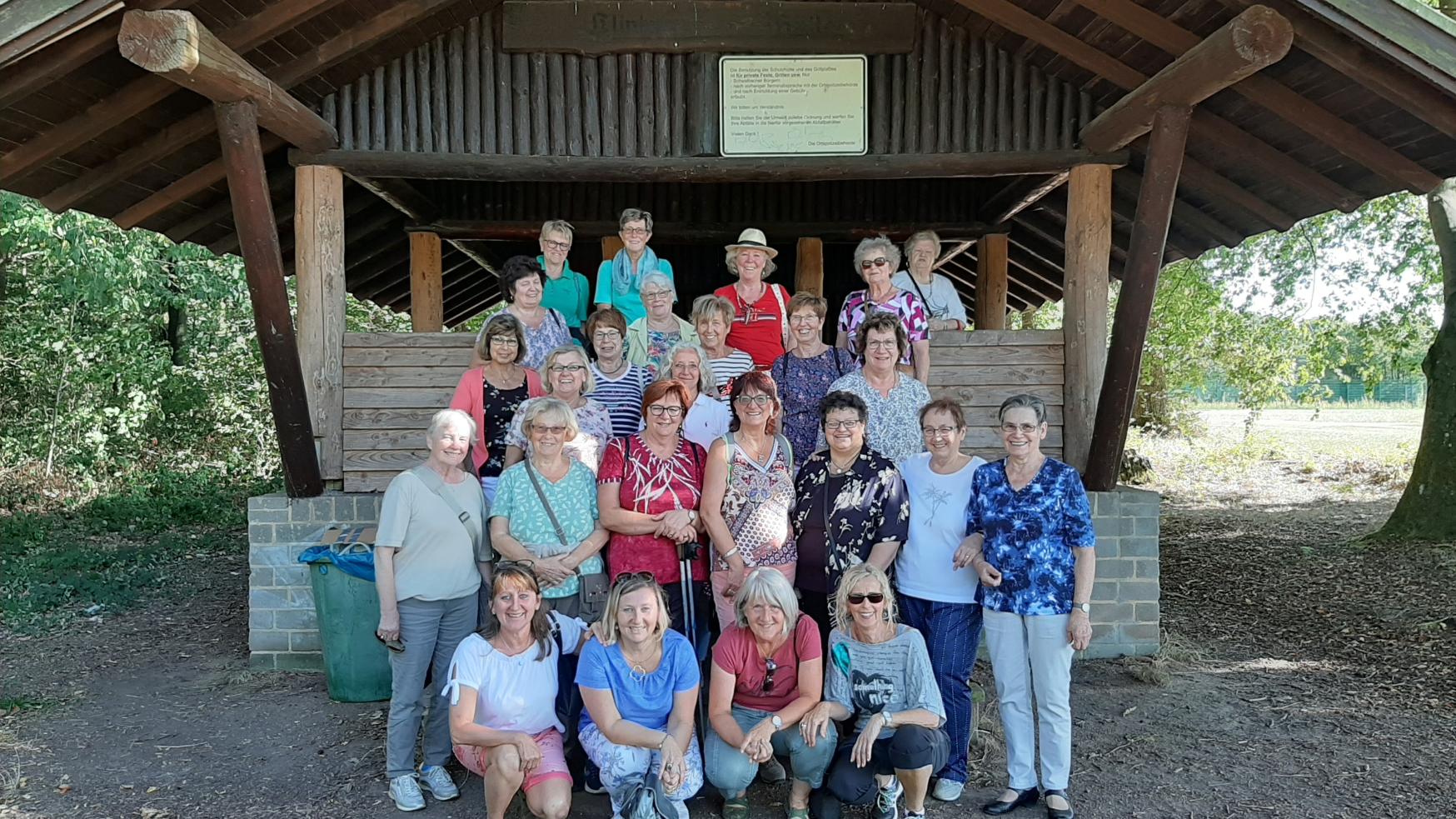 Wanderung im Elmer Wald der aktiven Frauen