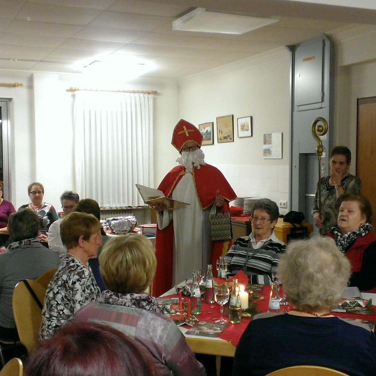 Adventsfeier im Haus der Begegnung