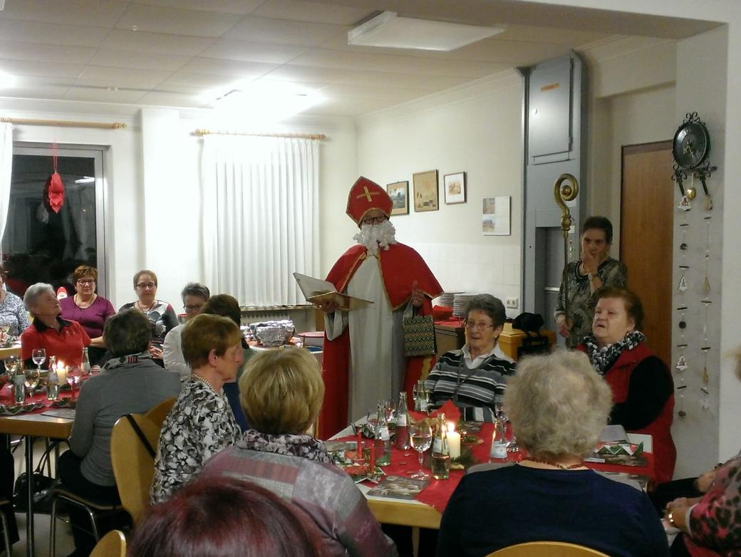 Adventsfeier im Haus der Begegnung