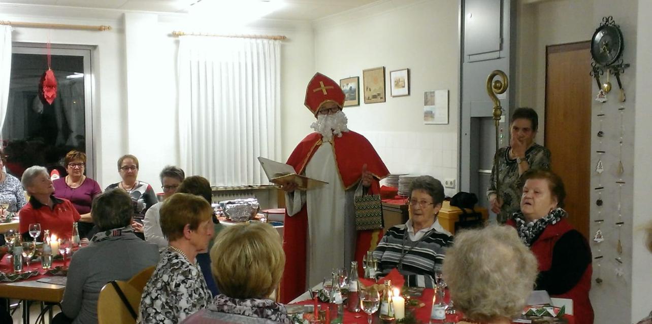 Adventsfeier im Haus der Begegnung
