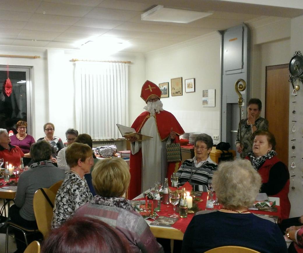 Adventsfeier im Haus der Begegnung