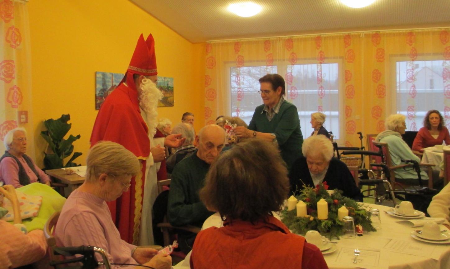 Adventsfeier im Haus Bachtal