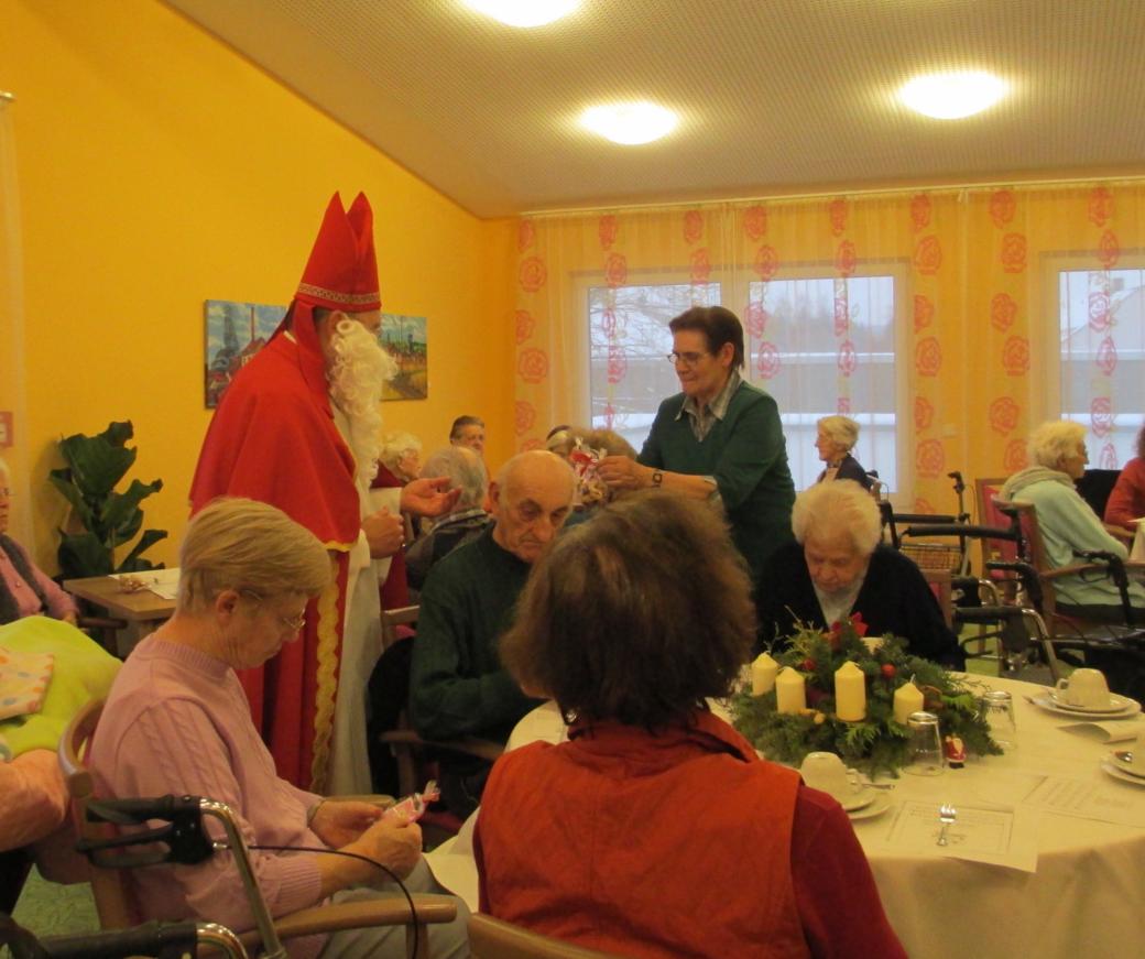 Adventsfeier im Haus Bachtal