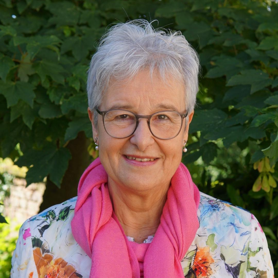 Pfarrsekretärin Agnes Hirtz