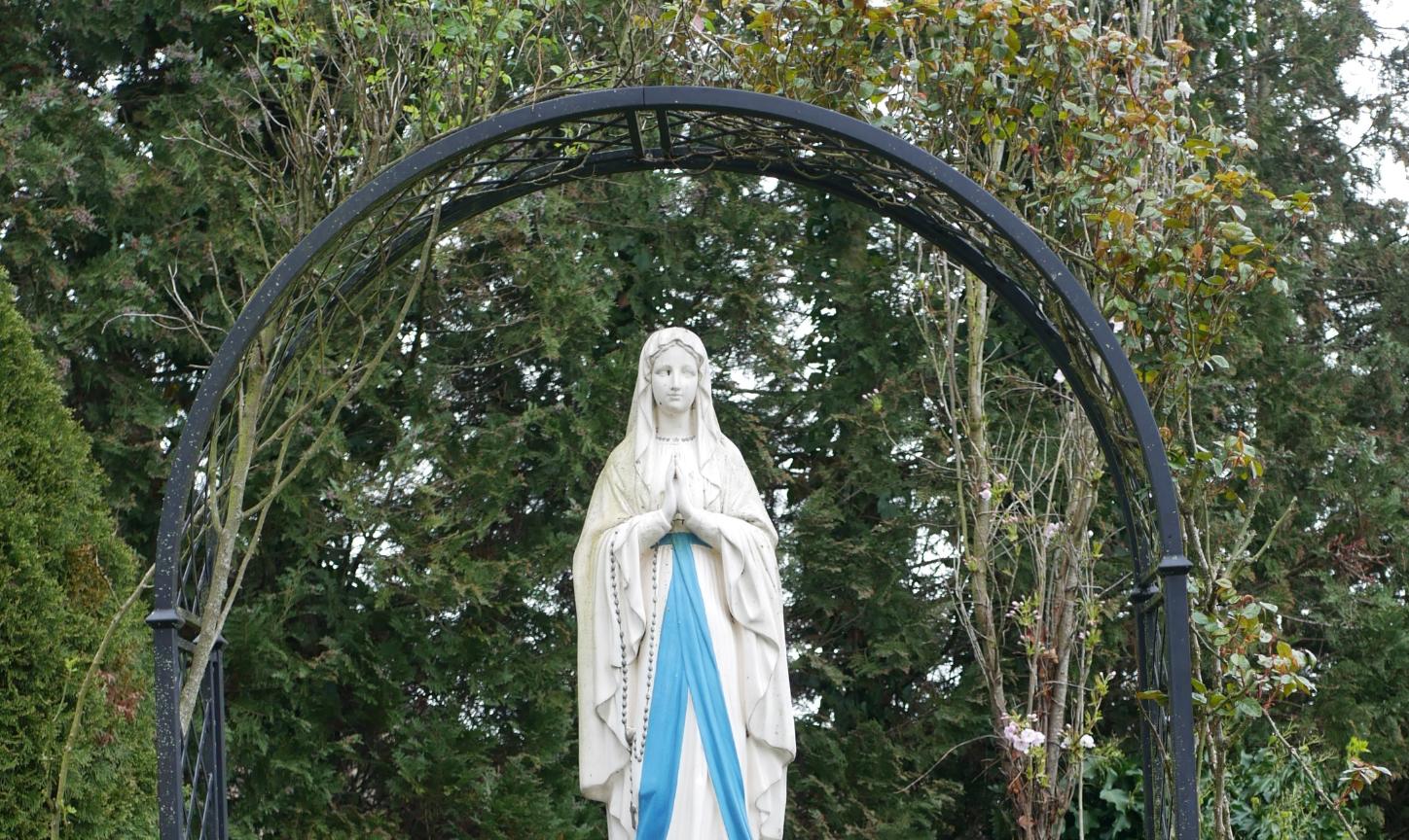 Maria auf dem Friedhof bei St. Martin