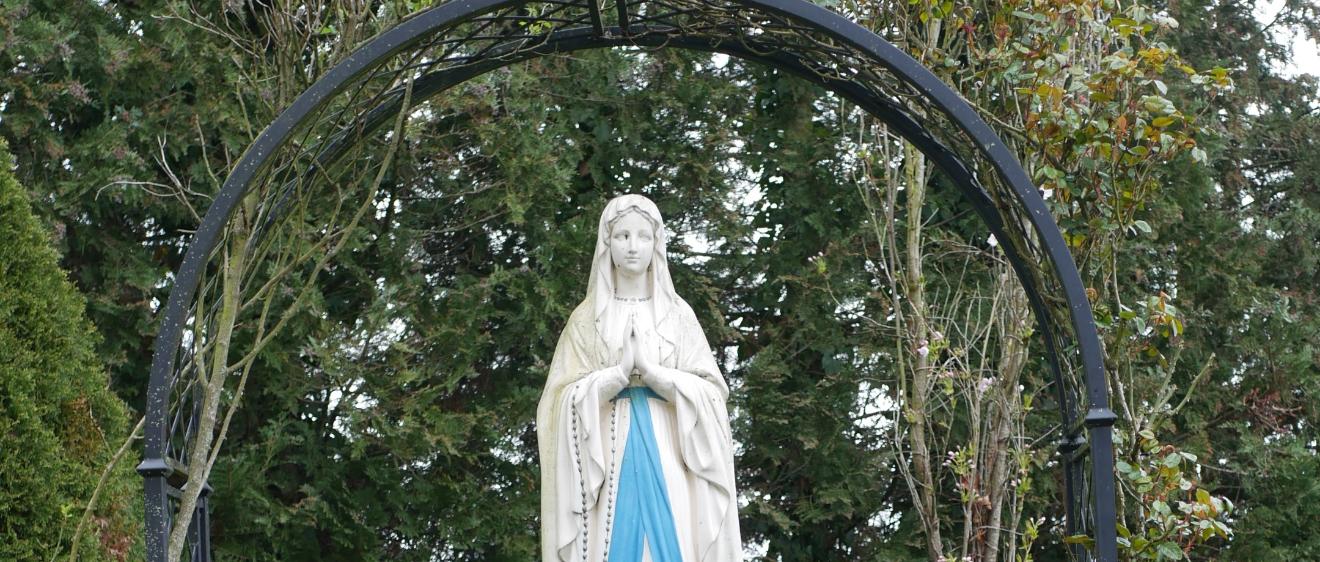 Maria auf dem Friedhof bei St. Martin