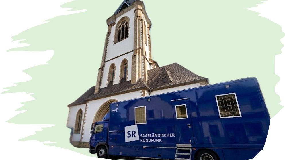 SR Ü-Wagen vor dem Turm der Pfarrkirche St. Martin - Anlass: Rundfunkgottesdienst am 30.08.2026 in St. Martin Schwalbach