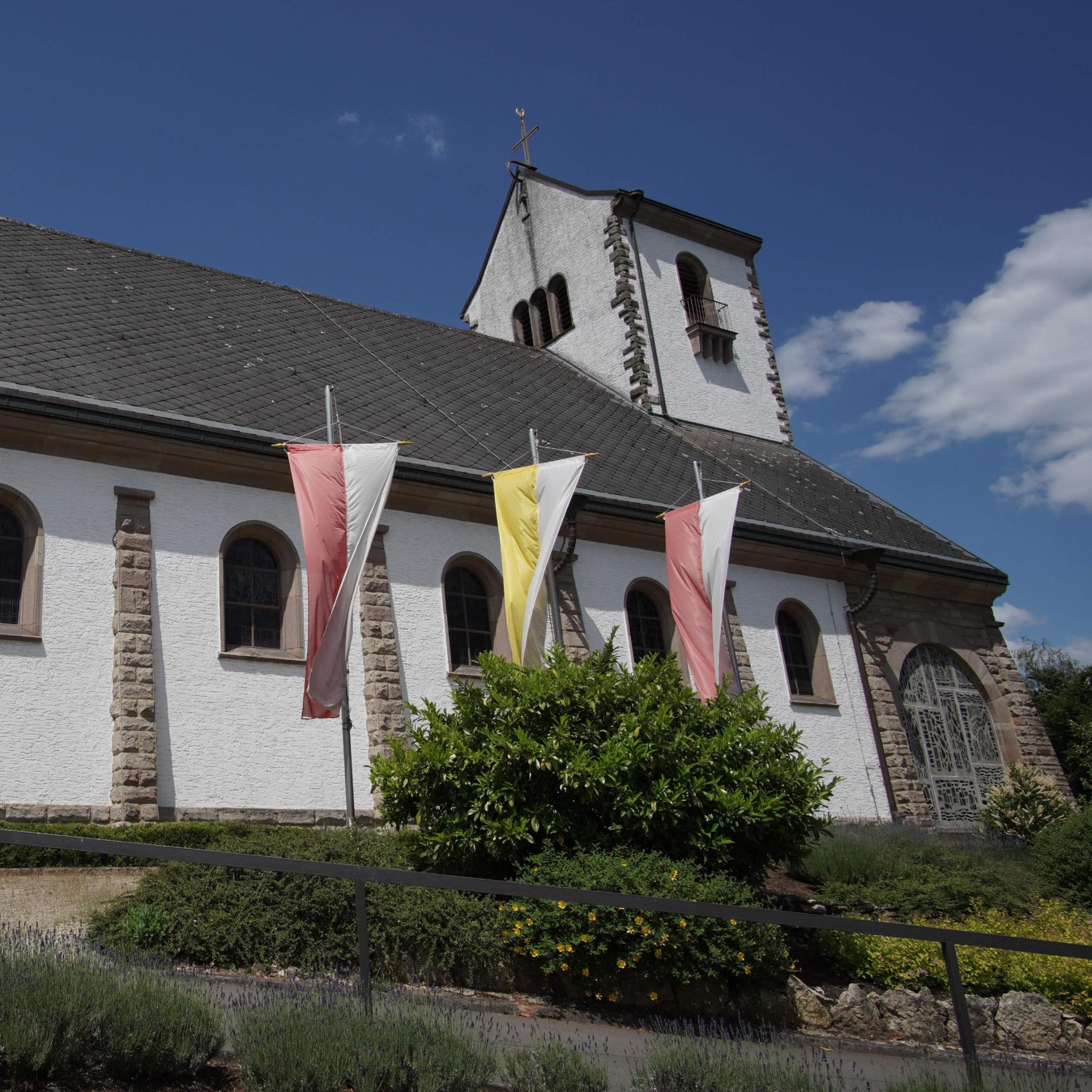 Außenansicht Kirche Maria Himmelfahrt