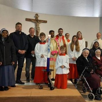 Partnerschaftsgründung im Kloster Heilig Kreuz